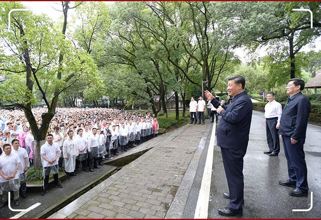 近镜头丨“一定要深深扎根于中国的文化沃土”