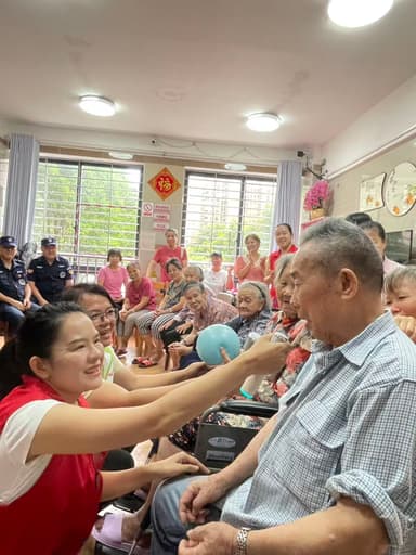 党建引领暖夕阳，爱心陪伴护高龄——壆岗社区开展敬老暖心慰问活动