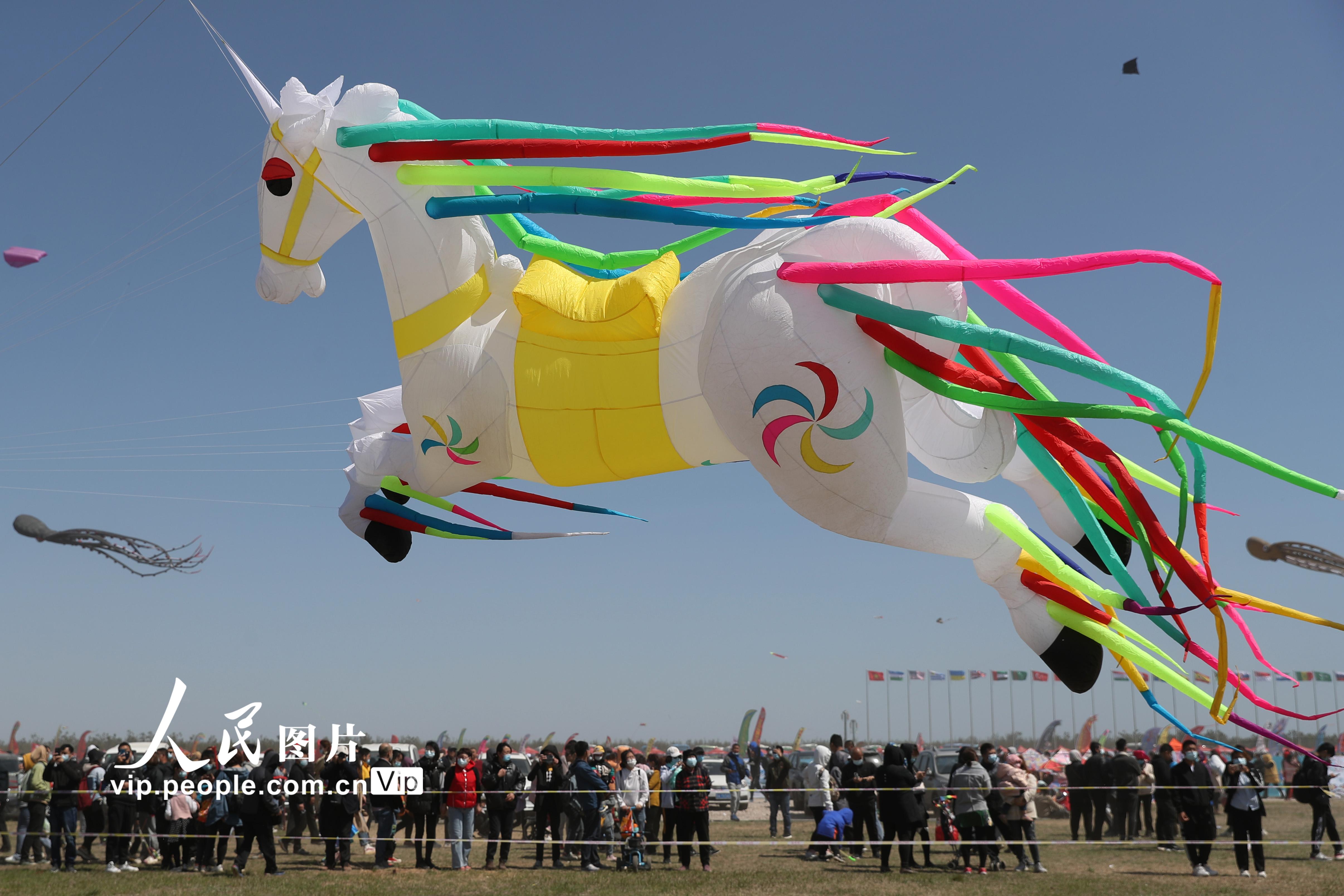 山东潍坊：第38届潍坊国际风筝会开幕