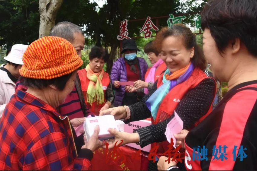 海南海口：特色宣讲接地气 全会精神聚人气