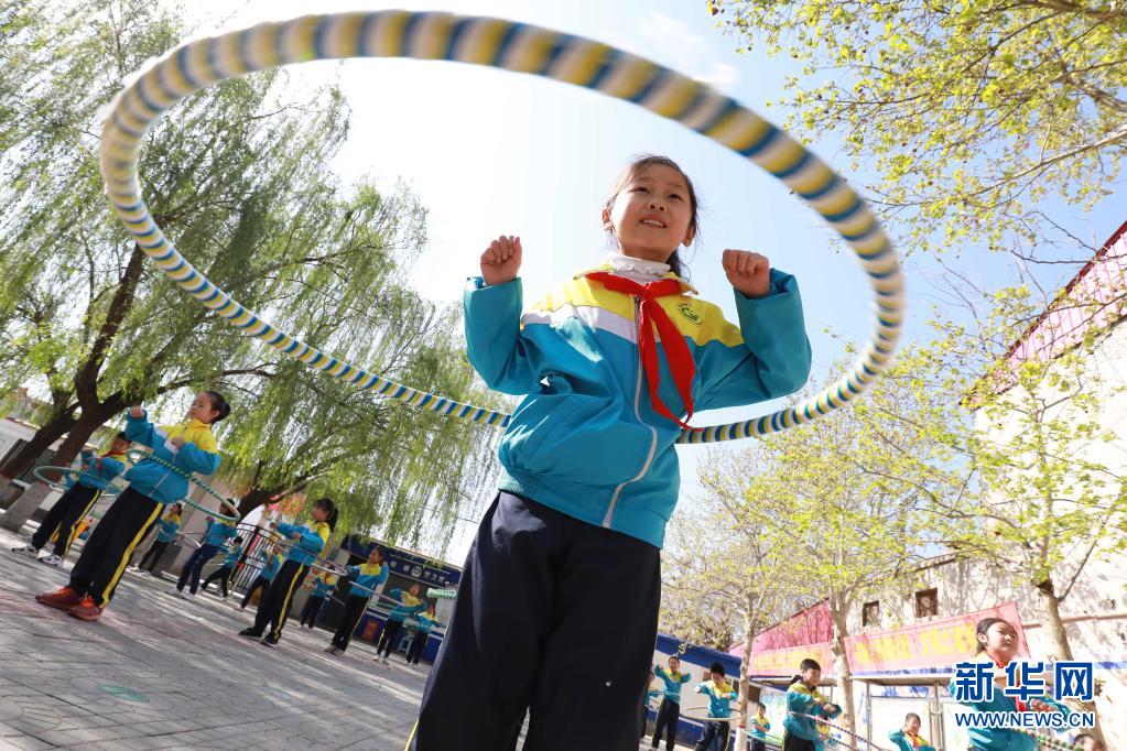 河北内丘西关小学：多彩大课间 朝气满校园